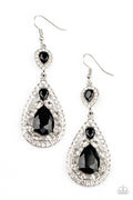 âPosh Pageantry - Black