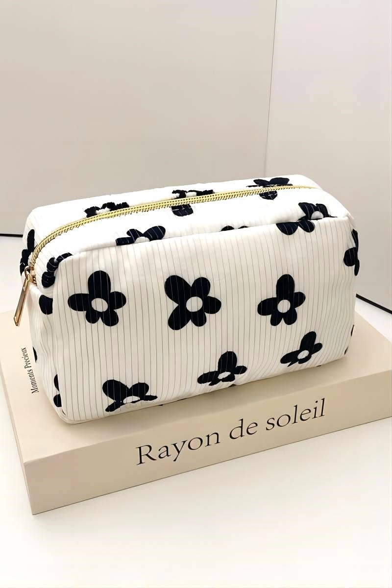 SI-26465 Pattern Design Travel Cosmetic Makeup Bag Zenana Consgt.: FLOWER-169438 / OS